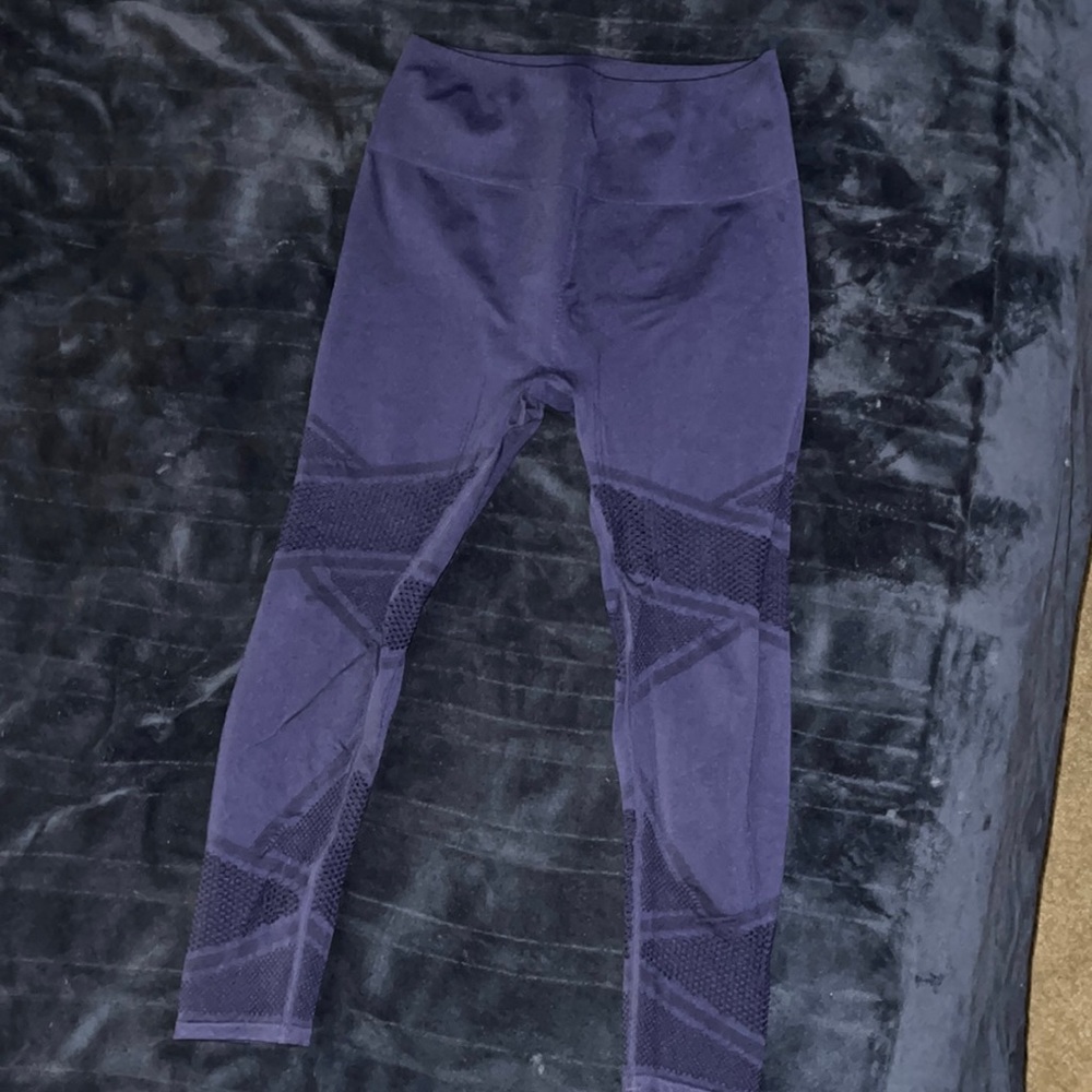 Fabletics Mosaic High-Waisted - Picture 1 of 6